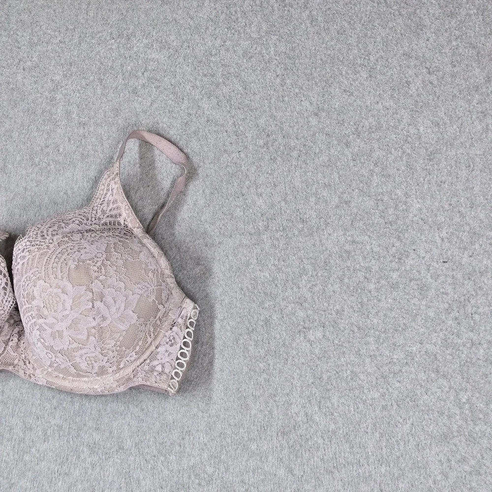 Victoria's Secret Women Bra 34D Pink Floral Dream Angels Lined Demi Underwired